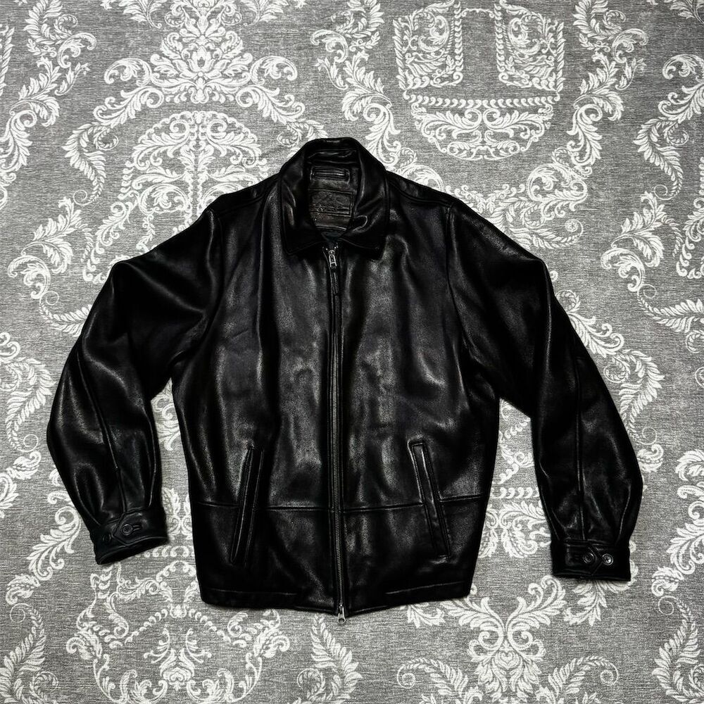 Roundtree & Yorke Men's Black Leather Motorcycle Jacket